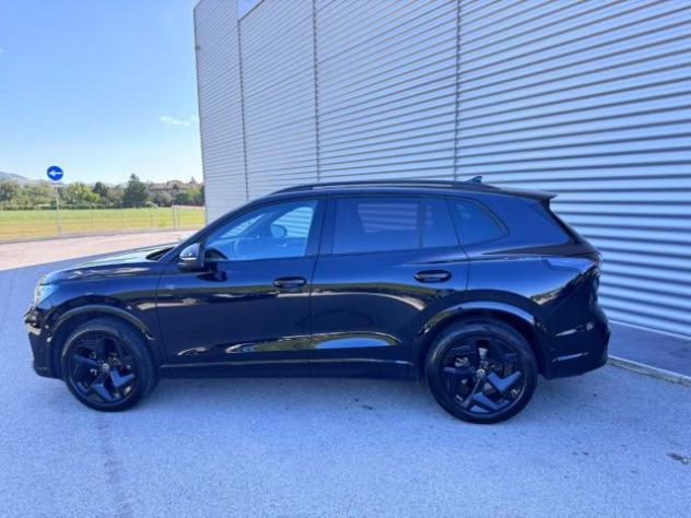 VOLKSWAGEN Tiguan 1.5 eTSI 150CV GANCIO DSG R-Line Plus PARI A NUOVO rif. 22687704 - Foto 8