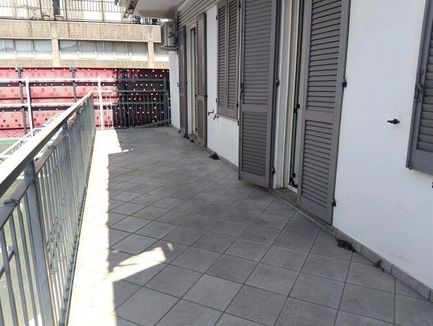 BILOCALE RISTRUTTURATO CON TERRAZZA IN CENTRO CALOLZIO - Foto 15