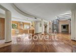 Villa di 240 m² con più di 5 locali in vendita a Milano [rif. DV-14709]