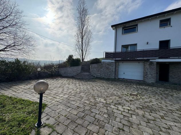 Villa indipendente con giardino di 33.000 mq a Salsomaggiore - Foto 8