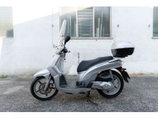 Kymco People S 200i Kymco People S 200 perfettamente funzionante 9393 km