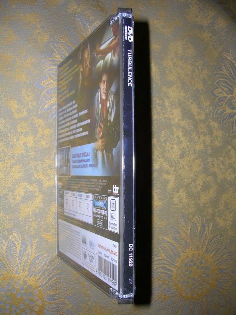 TURBULENCE - Foto 2