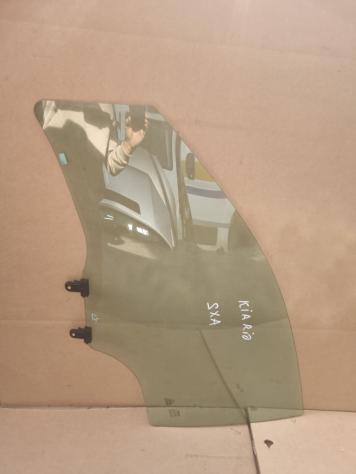 VETRO SCENDENTE ANTERIORE SINISTRO KIA Rio 4° Serie (11)