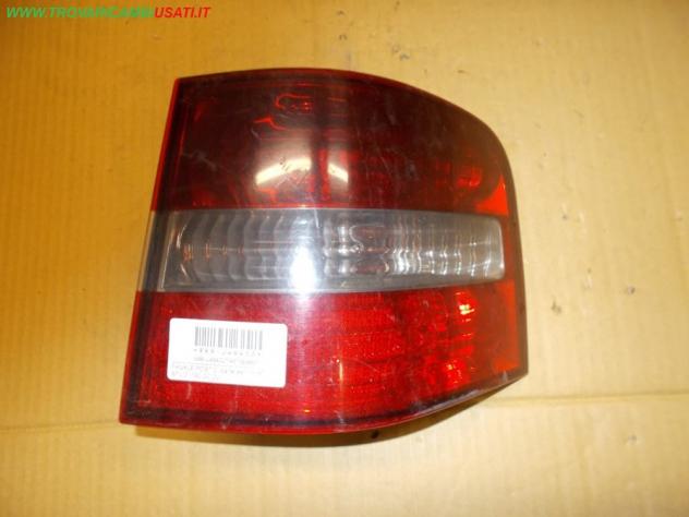 FANALE POST.D.(parte est.) FIAT STILO (192-2C/2V)  Parti elettriche  Fanaleria  Fanali  Fanale post. sx. FIAT - STILO - 01-10-2001 - 01-06-2009