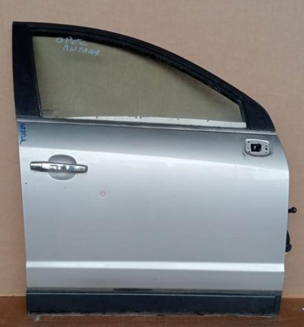 PORTA ANT.D. ARGENTO C/ALZ. E SERR.  Carrozzeria  Lamierati esterni  Porte  Porta ant. dx. OPEL - ANTARA A - 01-10-2006 - 01-12-2010, OPEL - ANTARA B