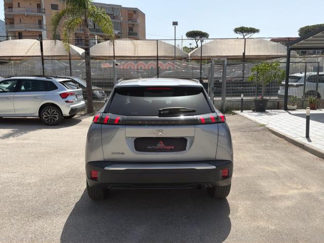 Peugeot 2008 PureTech 100 Allure Pack S/S - Foto 5