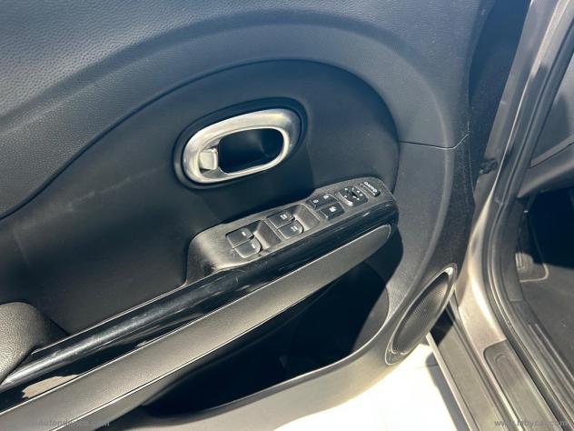 KIA Soul 1.6 CRDi You Soul - Foto 7