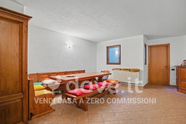 Villa di 350 m² con più di 5 locali e box auto in vendita a Varese - Foto 14