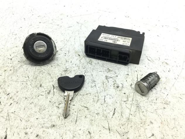 PIAGGIO VESPA LX EURO 3 150 BLOCCHETTO ACCENSIONE CENTRALINA E CHIAVE 2006 2008