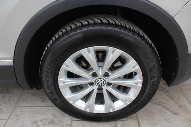 Volkswagen Tiguan 2.0 TDI SCR DSG Business BlueMotion Technology - Foto 6