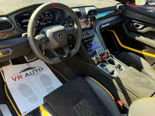 Lamborghini Urus 4.0 V8 S auto 5posti FULL CARBON (Ex Calciatore) Lit Price ? 349.742 - Foto 7