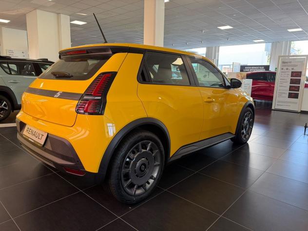 Renault 5 E-Tech Electric RENAULT evolution 120 cv urban range - Foto 10