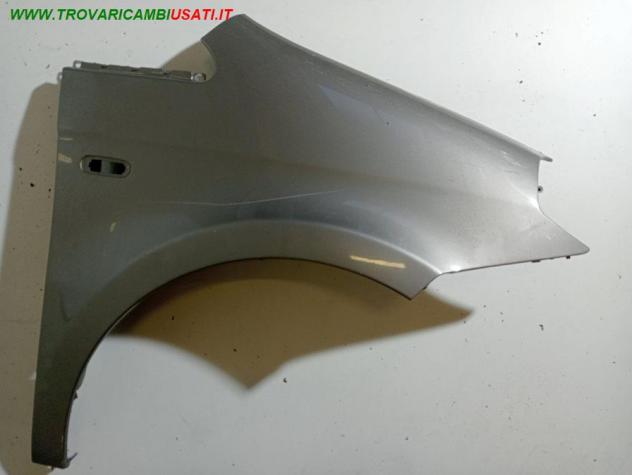 PARAFANGO ANT. DX GRIGIO MEDIO  999-U1309944 Carrozzeria  Lamierati esterni  Fiancate  Parafango ant. LANCIA - MUSA - 2004  2007