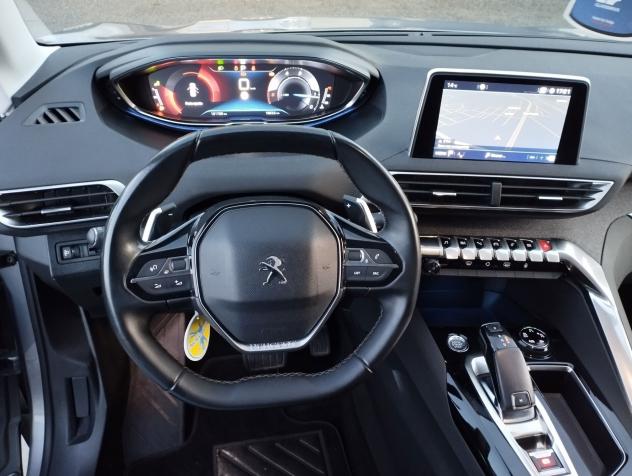 Peugeot 3008 BlueHDi 130 S&S EAT8 Allure - Foto 4