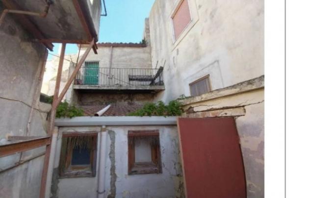 Immobile in asta di 124 m² con più di 5 locali in vendita a Mineo - Foto 2