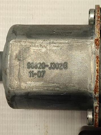 MOTORINO ALZAVETRO ANTERIORE DESTRA CHEVROLET Orlando 1° Serie 98820-J3020 0130822463 (1014) - Foto 2