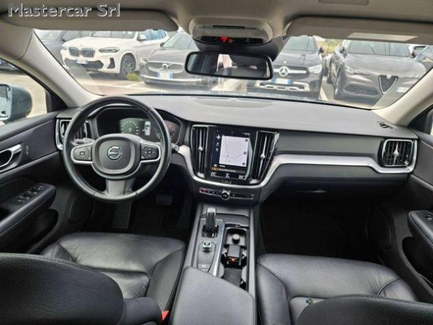 VOLVO V60 V60 2.0 b3 Momentum auto 7m - GD619BD rif. 23942629 - Foto 10