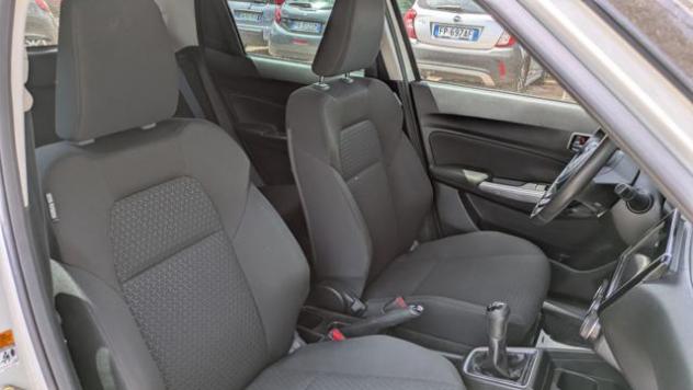 SUZUKI Swift HYBRID 1.2 83cv rif. 23944355 - Foto 9