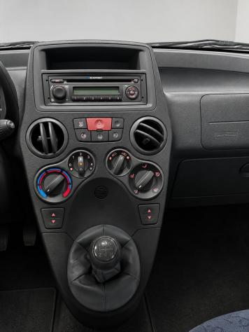 Fiat Panda 1.2 Dynamic Natural Power - Foto 9