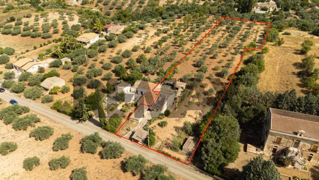 Casa Indipendente in vendita a Chiaramonte Gulfi