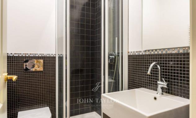 Appartamento di 170 m² con 5 locali e box auto in vendita a Milano - Foto 13