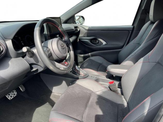 Toyota Yaris Hybrid 130 GR SPORT - Foto 7