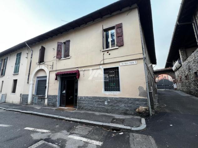 Singola in vendita a Brescia