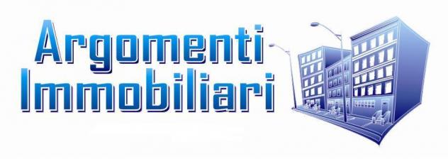 Oltre 3 vetrine in vendita a Alassio