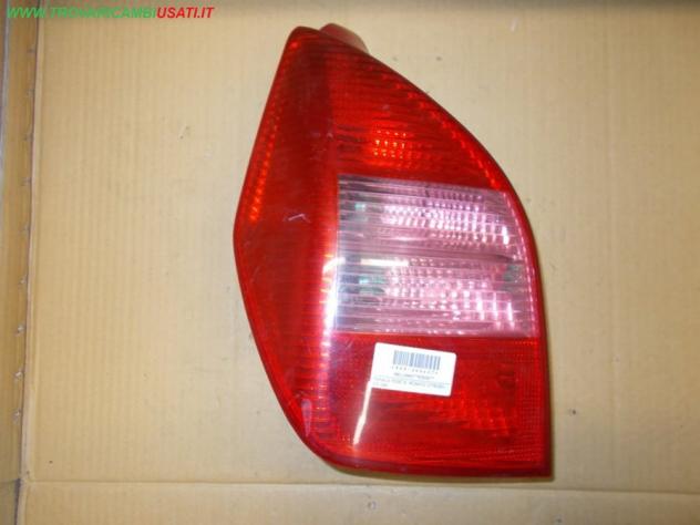 FANALE POST.S. ROSATO CITROEN C2 (A6) 999-U46407 Parti elettriche  Fanaleria  Fanali  Fanale post. sx. CITROEN - C2 - 01-09-2003 - 01-10-2008, CITROEN