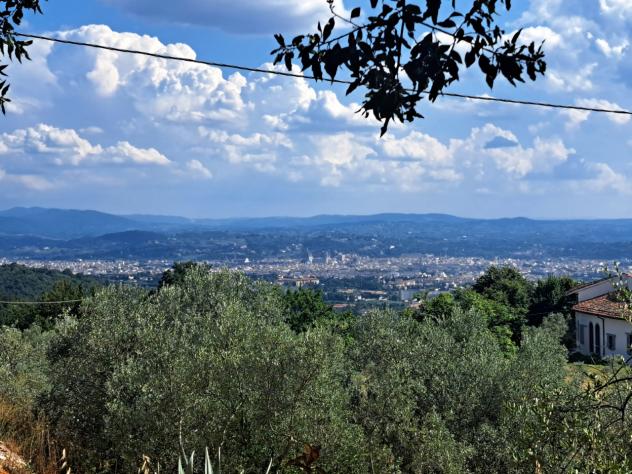 COLONICA di 9 vani e di 280 mq (FIRENZE) rif. CO26/981 - Foto 3