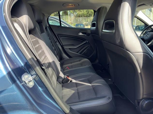 Mercedes-Benz GLA GLA 200 d Automatic Sport - Foto 7
