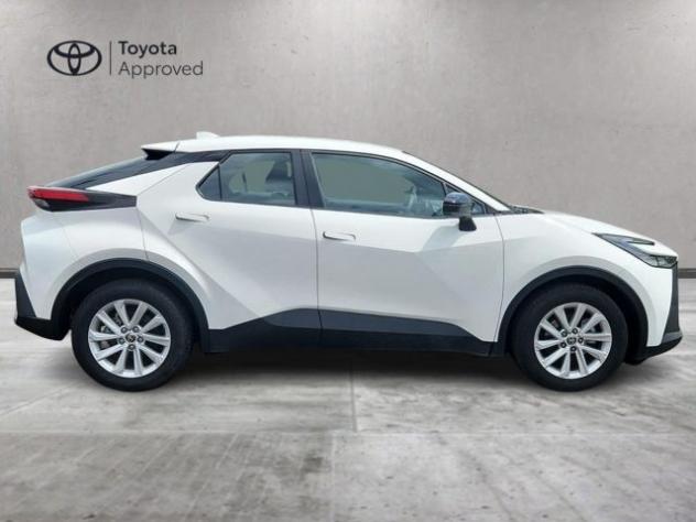 TOYOTA C-HR 1.8 Hybrid HV Active rif. 23745922 - Foto 4