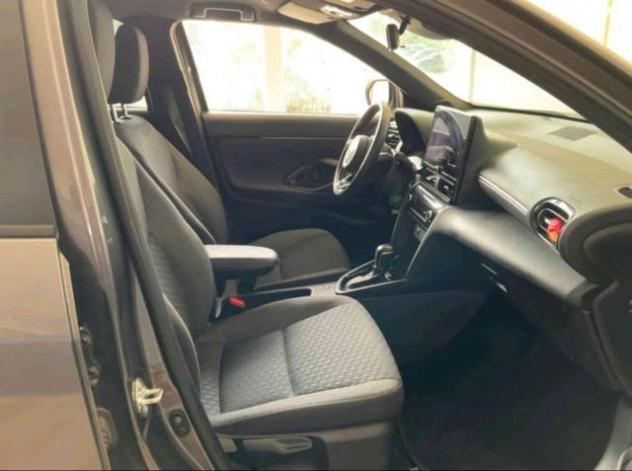 TOYOTA Yaris Cross 1.5 Hybrid 130 CV 5p. E-CVT Trend rif. 24074613 - Foto 8