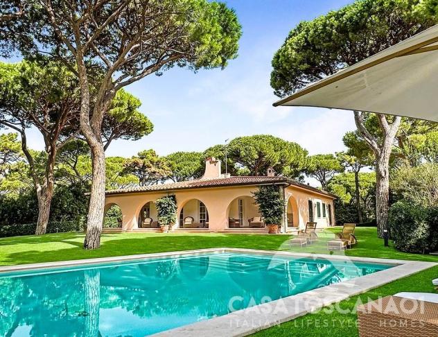 Villa in Vendita in zona ROCCAMARE con giardino - Foto 2