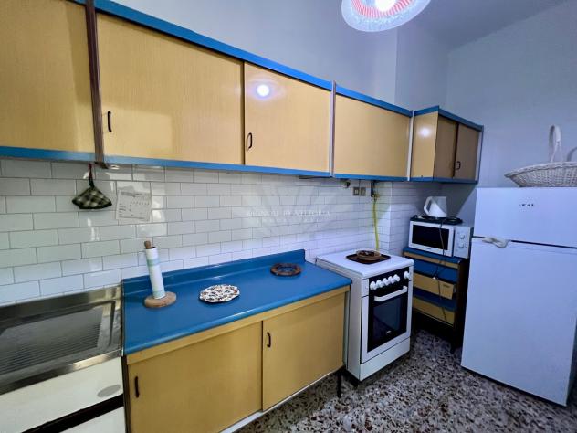 APPARTAMENTO di 7 vani e di 133 mq (PIETRASANTA - Pietrasanta ) rif. 604/VE - Foto 14