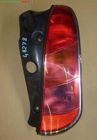 FANALE POST.D. LANCIA YPSILON (843-TE/TI) Parti elettriche Fanaleria Fanali Fanale est. post. d LANCIA - YPSILON - 01-07-2003 - 01-12-2011