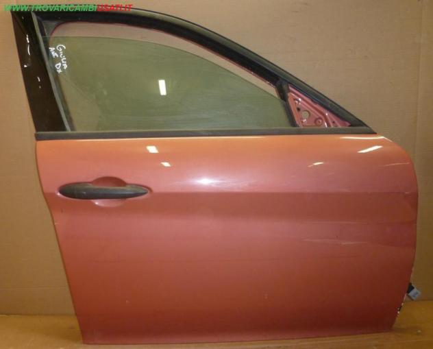 PORTA ANT. D. ARANCIO C/ALZ.  Carrozzeria  Lamierati esterni  Porte  Porta ant. dx. ALFA ROMEO - GIULIA - 01-06-2016 -