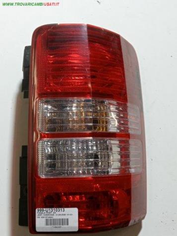FANALE POST. DX 999-U1310313 Parti elettriche Fanaleria Fanali Fanale est. post. d JEEP - CHEROKEE - 01-05-2008 - 01-03-2014