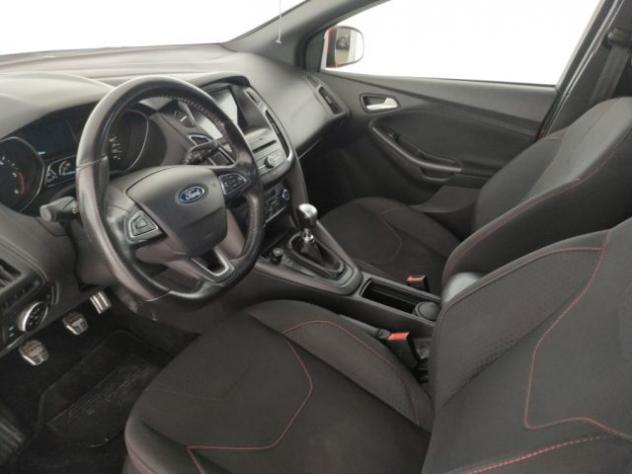 FORD Focus 1.5 TDCi SW ST Line - autocarro - solo operatori rif. 23165206 - Foto 8