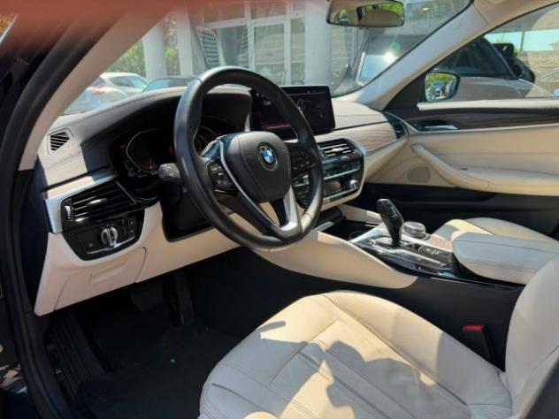 BMW 520 d 48V xDrive Touring Luxury rif. 23748811 - Foto 5