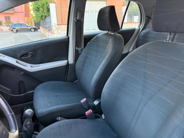 Toyota Yaris 1.0 5 porte - Superprezzo - Tutto incluso - Foto 7