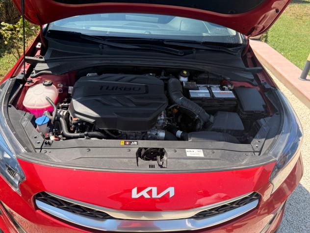 Kia XCeed 1.6 CRDi 136 CV MHEV DCT GT-Line Plus - Foto 5