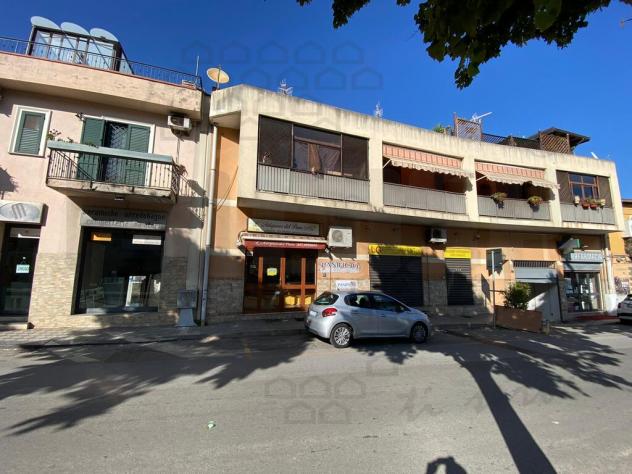IMMOBILE COMMERCIALE di 2 vani e di 100 mq (MESSINA) rif. 2vs16876