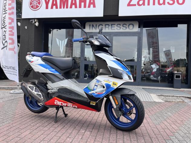 Aprilia SR 50 scooter 50 motore 2T POCHI KM - Foto 2