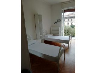 Posto letto in stanza doppia per studentessa