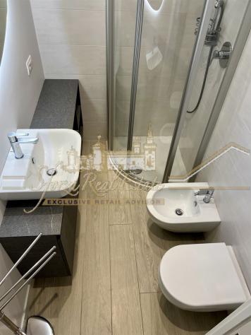 Affitto Appartamento Finemente Ristrutturato con Box Singolo Chiuso Incluso - Foto 14