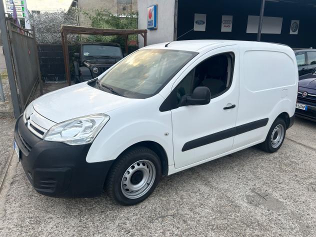 Citroen Berlingo BlueHDi 100 Van 3 posti Club L1 - Foto 2
