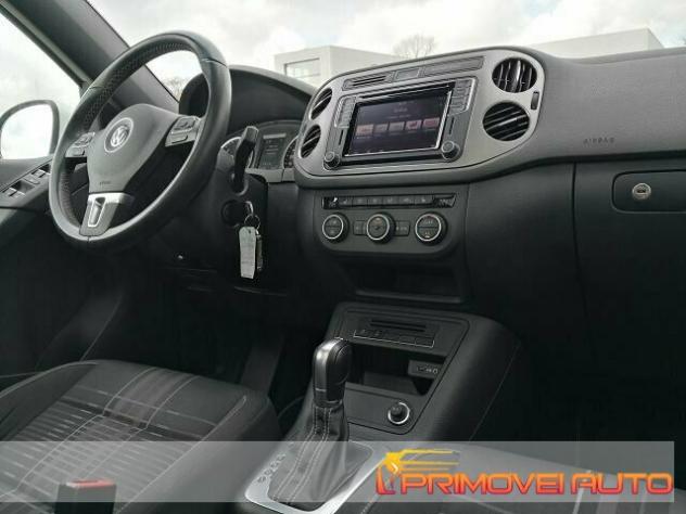 VOLKSWAGEN Tiguan 2.0 TDI 150CV 4MOTION DSG R-Line rif. 19454084 - Foto 2