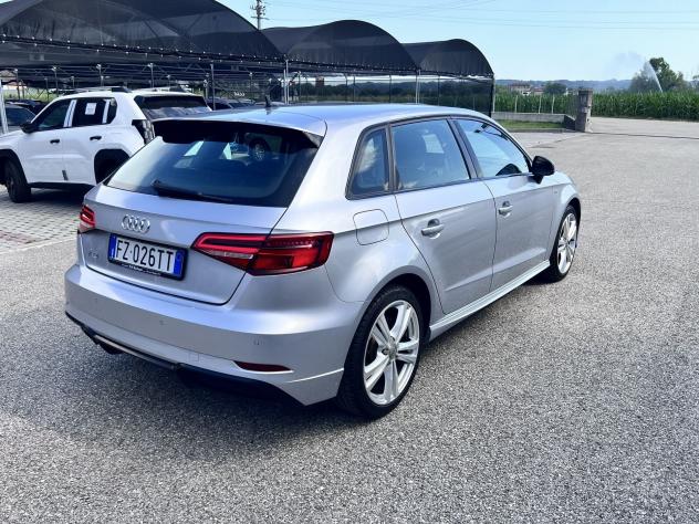 Audi A3 30 TDI Admired S-Line - Foto 3