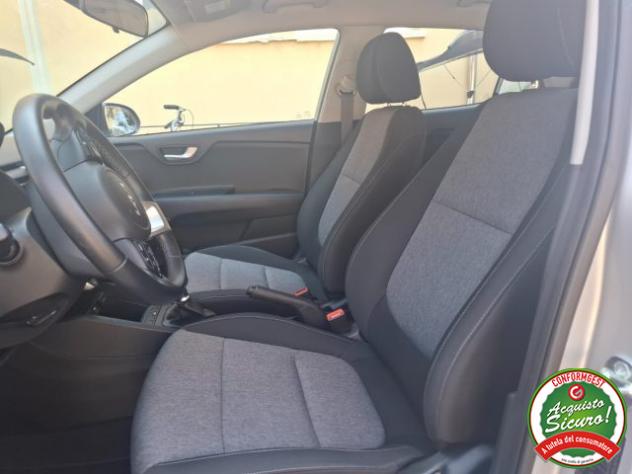 KIA Stonic 1.2 DPI ECO GPL Urban Special Edition UN. PROP. rif. 23976344 - Foto 8